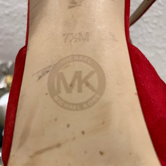 Michael kors heels - Picture 3 of 6